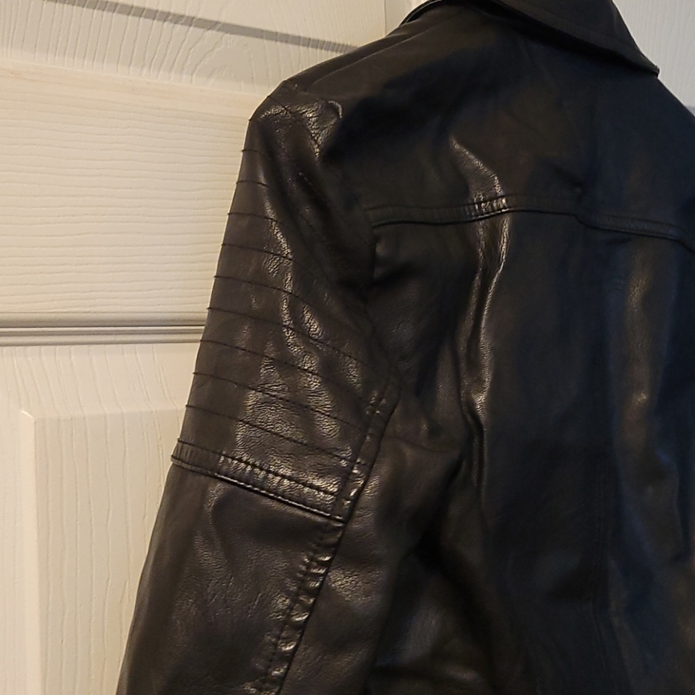 Moto faux leather jacket, black, size 8, New Look - Picture 10 of 10